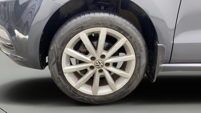 Second-hand 2018 Volkswagen Polo 1.0 MPI Highline Plus for sale in Chennai-29