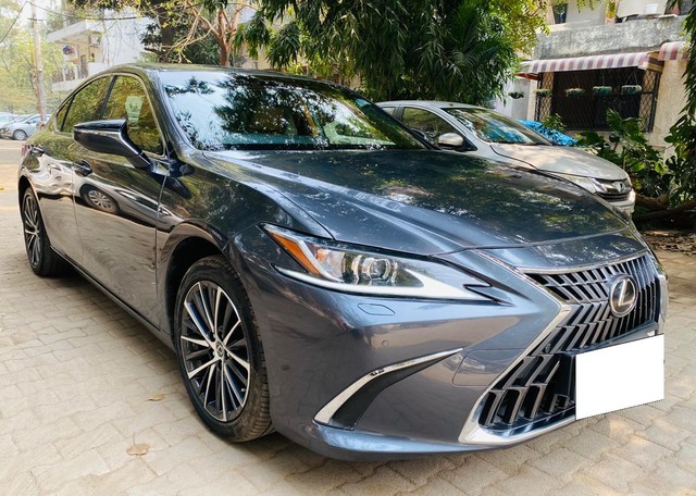 Second-hand 2024 Lexus ES 300h Exquisite for sale in New Delhi-0
