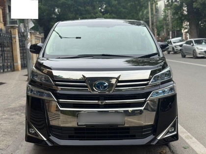 Second-hand 2020 Toyota Vellfire Executive Lounge BSVI for sale in New Delhi
