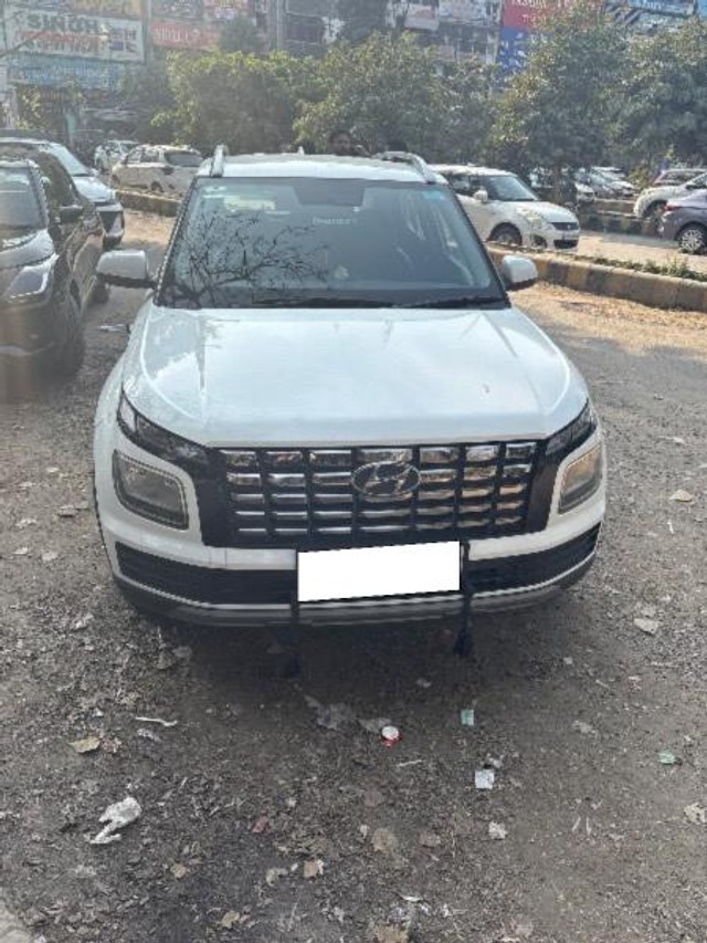 Hyundai Venue S 2023-2025 Second-hand 2023 Hyundai Venue S 2023-2025 for sale in Amritsar-3