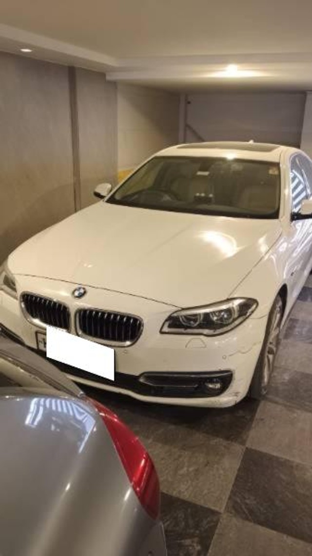 Second-hand 2017 BMW 5 Series 520d Luxury Line for sale in New Delhi-0