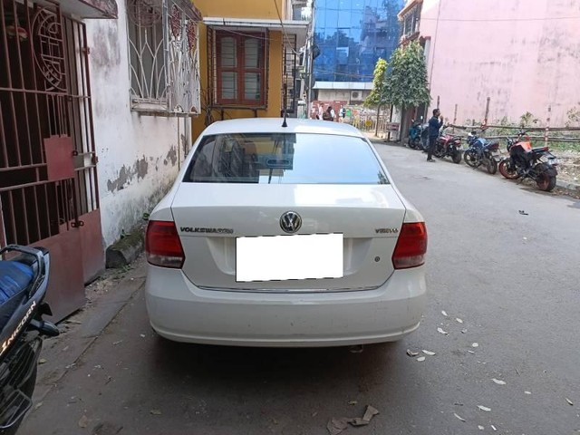Volkswagen Vento Petrol Breeze Second-hand 2011 Volkswagen Vento Petrol Breeze for sale in Kolkata-2