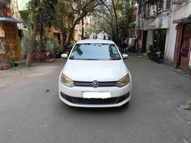 Volkswagen Vento Petrol Breeze Second-hand 2011 Volkswagen Vento Petrol Breeze for sale in Kolkata-3