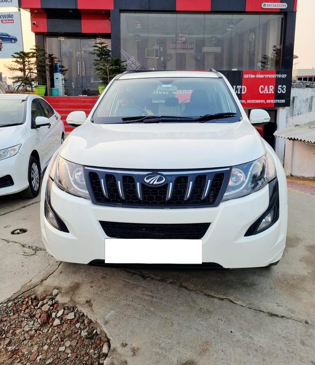 Mahindra XUV500 W4 1.99 mHawk Second-hand 2017 Mahindra XUV500 W4 1.99 mHawk for sale in Gorakhpur-4