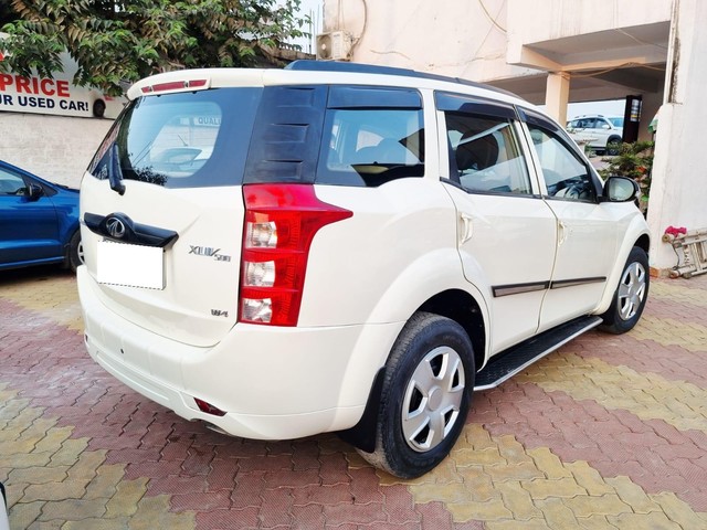 Mahindra XUV500 W4 1.99 mHawk Second-hand 2017 Mahindra XUV500 W4 1.99 mHawk for sale in Gorakhpur-6
