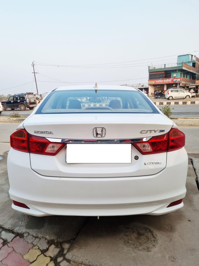 Second-hand 2016 Honda City i DTec SV for sale in Gorakhpur-1