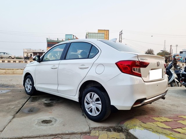 Second-hand 2022 Honda Amaze 2nd Gen S Diesel for sale in Gorakhpur-2