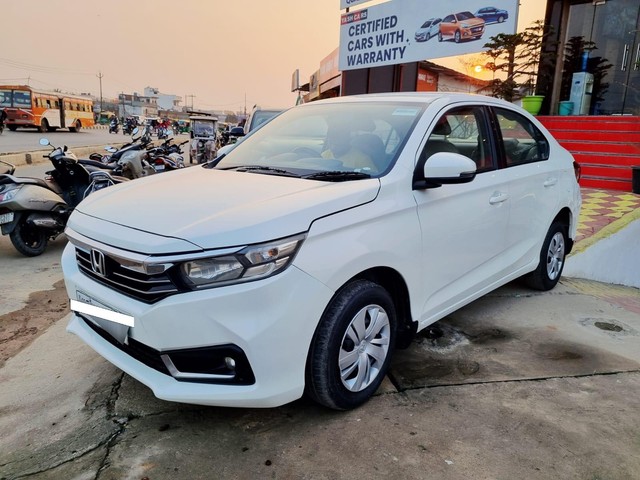 Second-hand 2022 Honda Amaze 2nd Gen S Diesel for sale in Gorakhpur-3