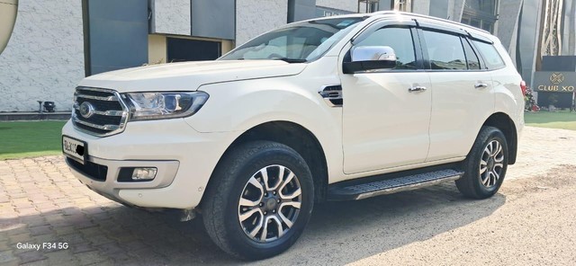 Second-hand 2020 Ford Endeavour Titanium Plus 4X2 for sale in New Delhi-16