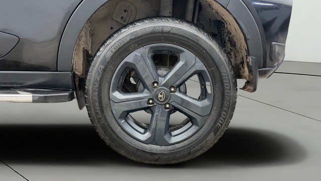 Second-hand 2023 Tata Nexon XZ Plus Dark Edition for sale in Noida-29