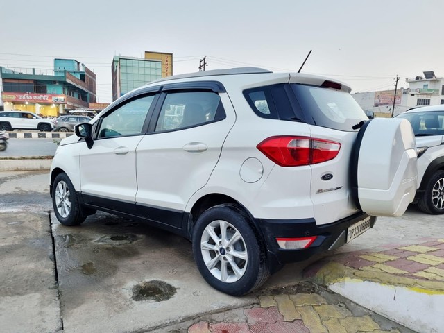 Second-hand 2019 Ford Ecosport 1.5 Diesel Titanium BSIV for sale in Gorakhpur-2