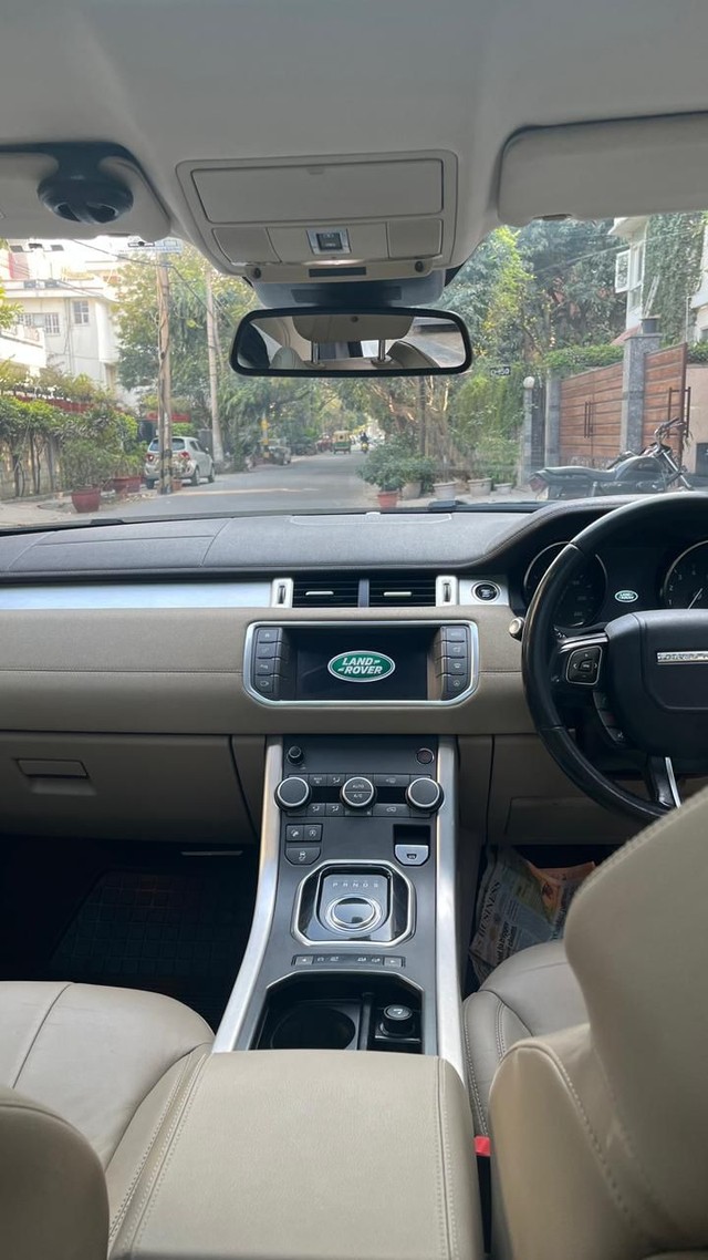 Second-hand 2017 Land Rover Range Rover Evoque 2.0 Si4 SE for sale in New Delhi-10