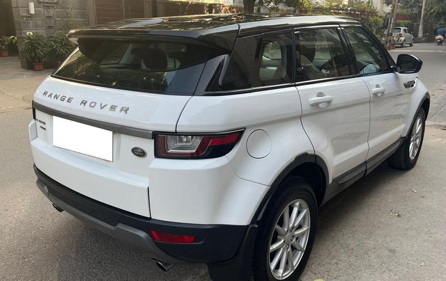 Second-hand 2017 Land Rover Range Rover Evoque 2.0 Si4 SE for sale in New Delhi-4