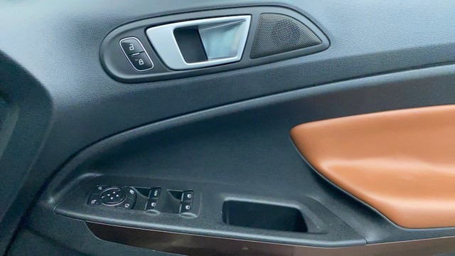 Second-hand 2020 Ford Ecosport Thunder Edition Petrol for sale in Lucknow-7