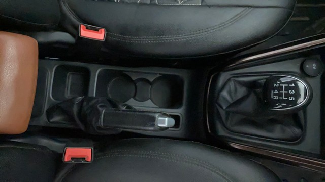 Second-hand 2020 Ford Ecosport Thunder Edition Petrol for sale in Lucknow-23