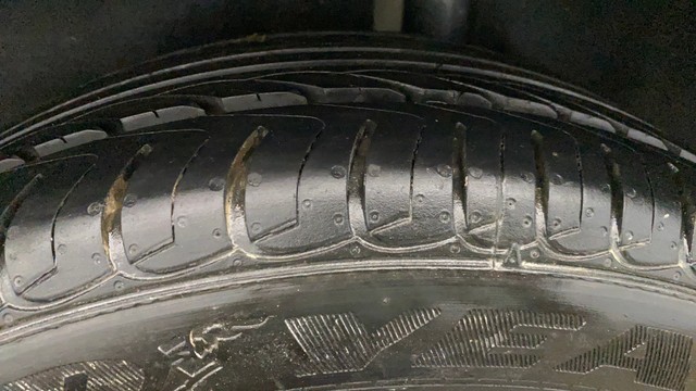 Second-hand 2020 Ford Ecosport Thunder Edition Petrol for sale in Lucknow-1