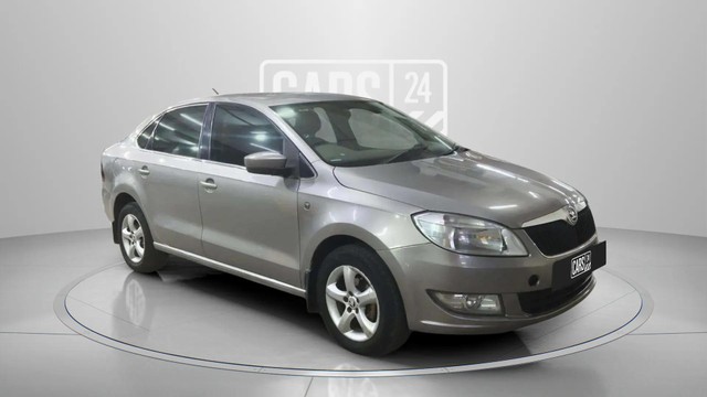 Second-hand 2015 Skoda Rapid 1.5 TDI Ambition for sale in Hyderabad-0