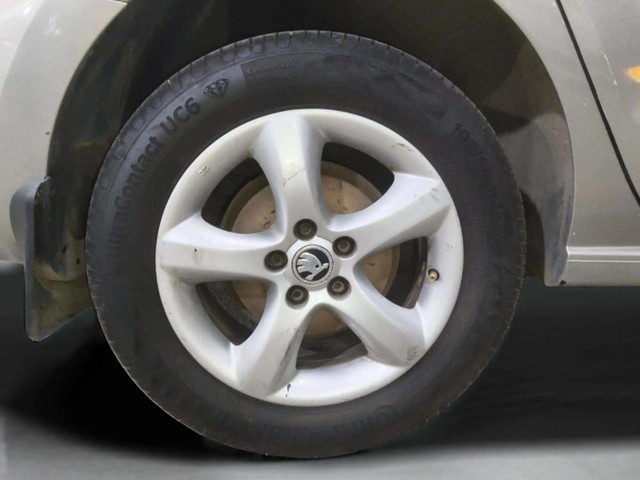 Second-hand 2015 Skoda Rapid 1.5 TDI Ambition for sale in Hyderabad-22