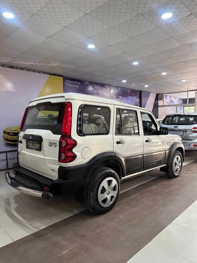 Second-hand 2023 Mahindra Scorpio S for sale in Jaipur-5