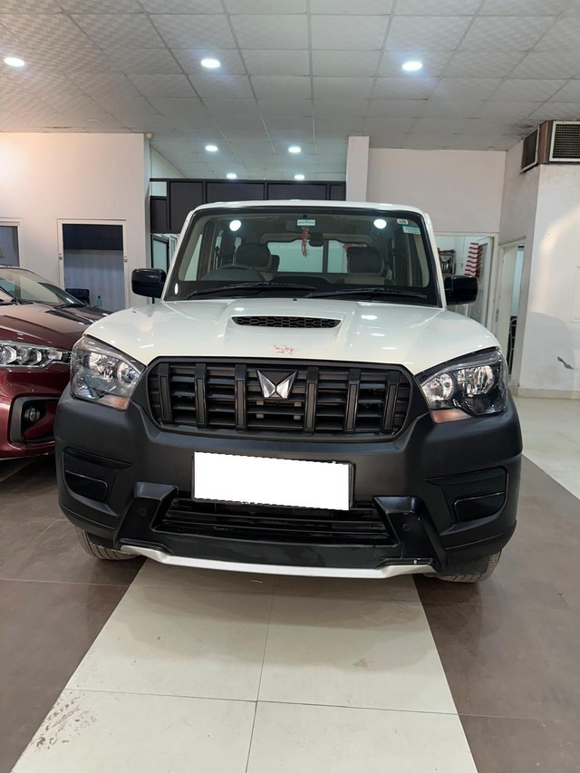 Second-hand 2023 Mahindra Scorpio S for sale in Jaipur-0