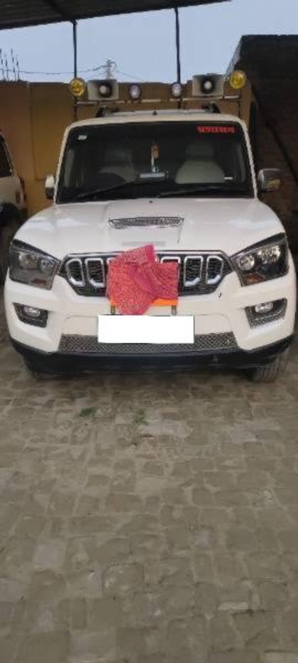 Second-hand 2017 Mahindra Scorpio S4 Plus for sale in Gopalganj