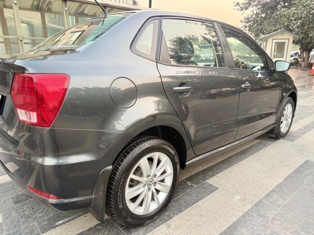 Second-hand 2016 Volkswagen Ameo 1.2 MPI Highline for sale in New Delhi-9