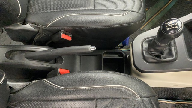 Second-hand 2021 Maruti Suzuki Wagon R VXI for sale in Chennai-13