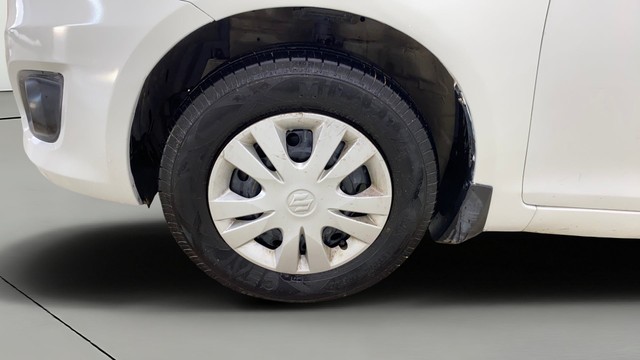 Second-hand 2014 Maruti Swift Dzire VDI for sale in Ahmedabad-29