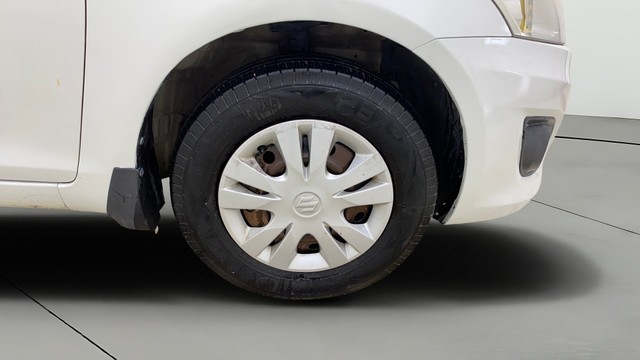 Second-hand 2014 Maruti Swift Dzire VDI for sale in Ahmedabad-26