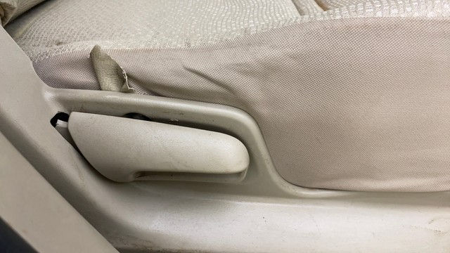 Second-hand 2014 Maruti Swift Dzire VDI for sale in Ahmedabad-4