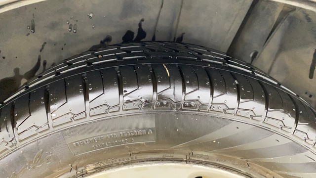 Second-hand 2016 Maruti Suzuki S Cross DDiS 320 Alpha for sale in Ahmedabad-10