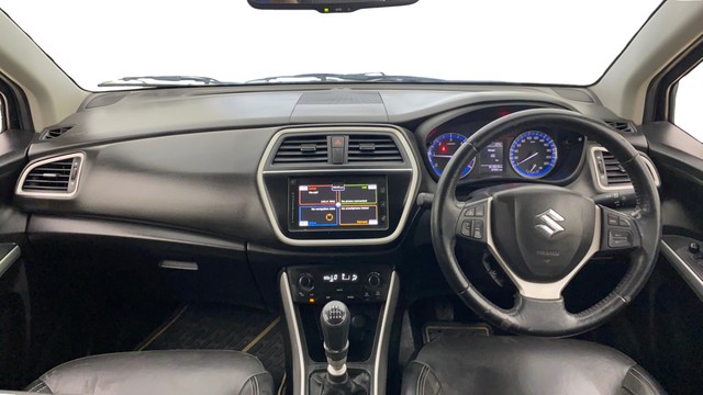 Second-hand 2016 Maruti Suzuki S Cross DDiS 320 Alpha for sale in Ahmedabad-22