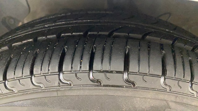 Second-hand 2018 Hyundai Santro Asta BSIV for sale in Hyderabad-30