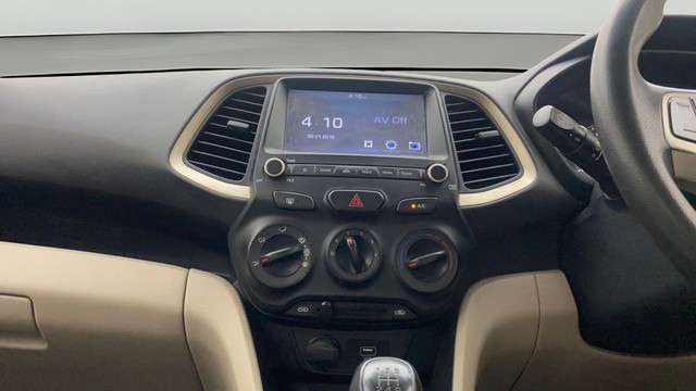 Second-hand 2018 Hyundai Santro Asta BSIV for sale in Hyderabad-22