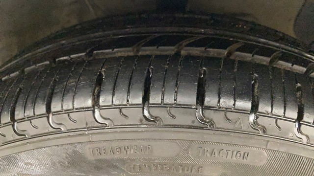 Second-hand 2018 Hyundai Santro Asta BSIV for sale in Hyderabad-28