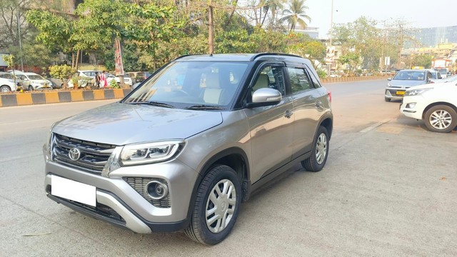 Second-hand 2022 Toyota Urban Cruiser EBELLA Mid AT for sale in Mumbai-4