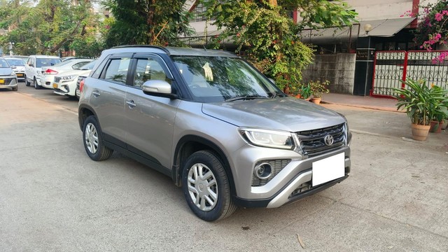 Second-hand 2022 Toyota Urban Cruiser EBELLA Mid AT for sale in Mumbai-7