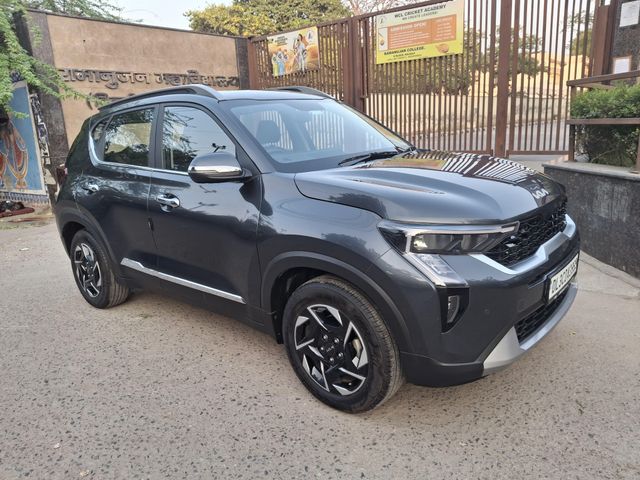 Second-hand 2024 Kia Sonet HTK Plus Turbo iMT for sale in New Delhi