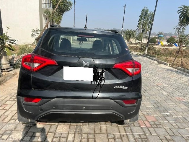Second-hand 2023 Mahindra XUV300 W6 Diesel Sunroof NT BSVI for sale in Kurukshetra-1
