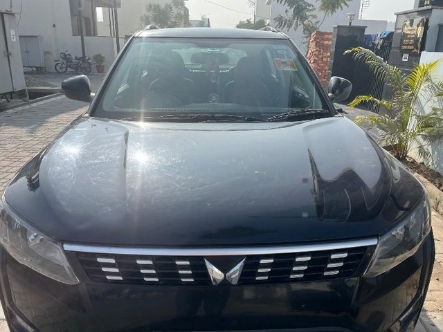 Second-hand 2023 Mahindra XUV300 W6 Diesel Sunroof NT BSVI for sale in Kurukshetra-3