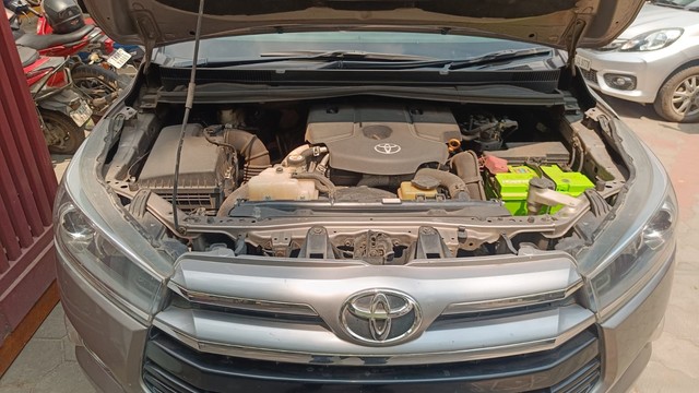 Second-hand 2019 Toyota Innova Crysta 2.8 ZX AT BSIV for sale in Coimbatore-5