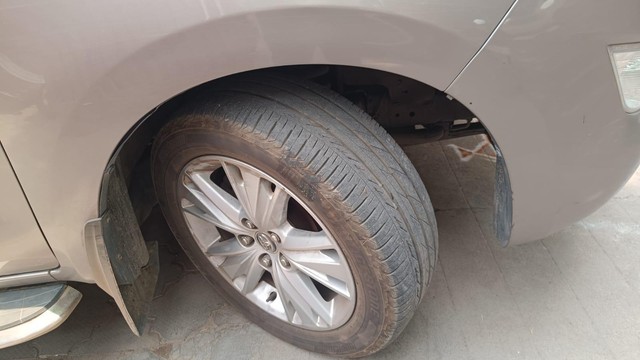 Second-hand 2019 Toyota Innova Crysta 2.8 ZX AT BSIV for sale in Coimbatore-7