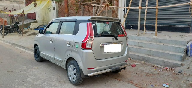 Second-hand 2020 Maruti Suzuki Wagon R ZXI 1.2 for sale in Kanpur-9