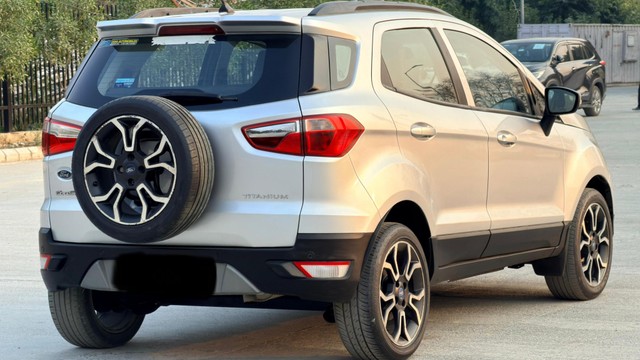 Second-hand 2018 Ford Ecosport Signature Edition Diesel BSIV for sale in Lucknow-8