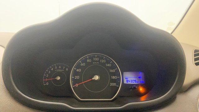 Second-hand 2015 Hyundai i10 Sportz 1.1L for sale in Hyderabad-23