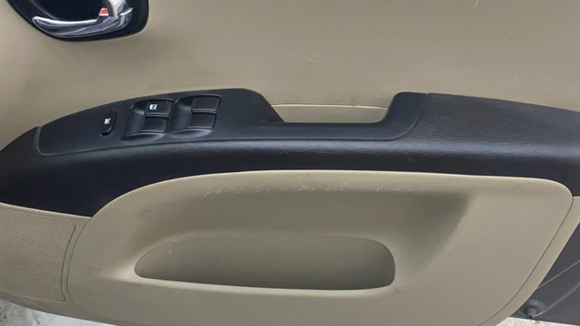 Second-hand 2015 Hyundai i10 Sportz 1.1L for sale in Hyderabad-10