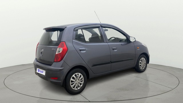 Second-hand 2015 Hyundai i10 Sportz 1.1L for sale in Hyderabad-13