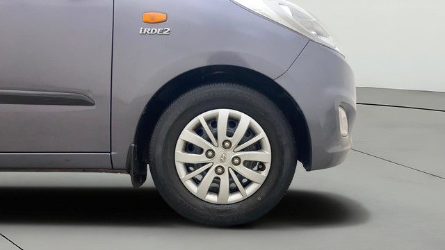 Second-hand 2015 Hyundai i10 Sportz 1.1L for sale in Hyderabad-26