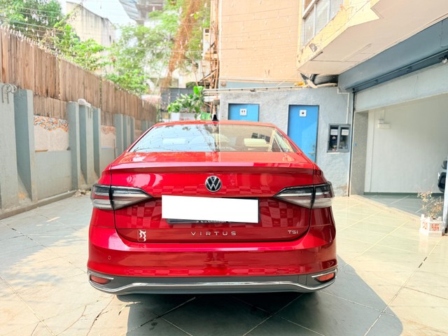 Second-hand 2022 Volkswagen Virtus Highline AT BSVI for sale in Pune-1