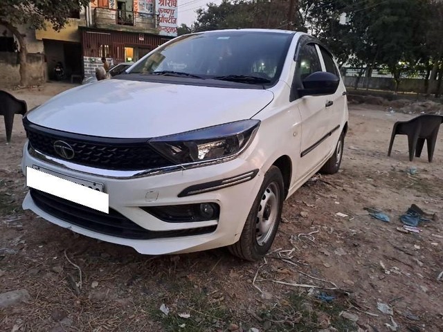 Second-hand 2022 Tata Tiago XE BSVI for sale in Amroha-5